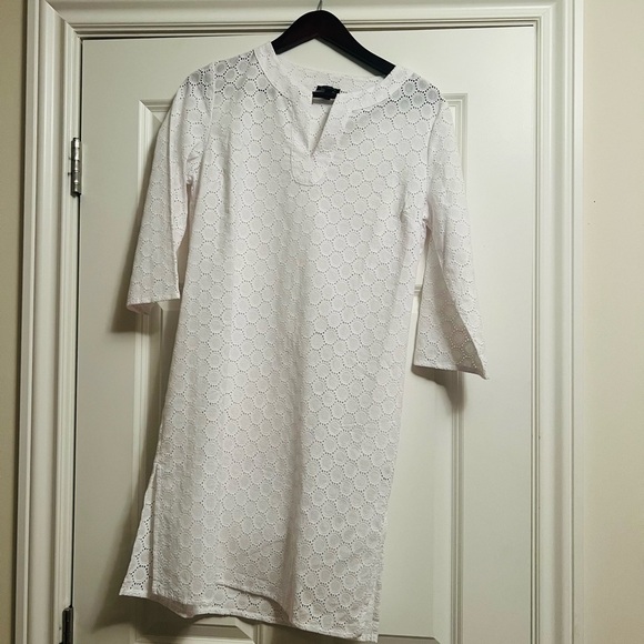 Talbots Dresses & Skirts - Beautiful like new white cotton Talbots dress or bathing suit cover up size xs